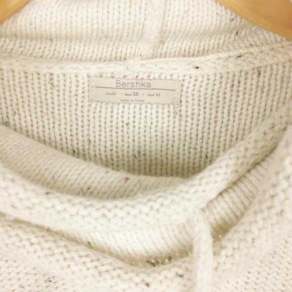 Bershka oatmeal chunky knit cowl neck sweater - Picture 3 of 7
